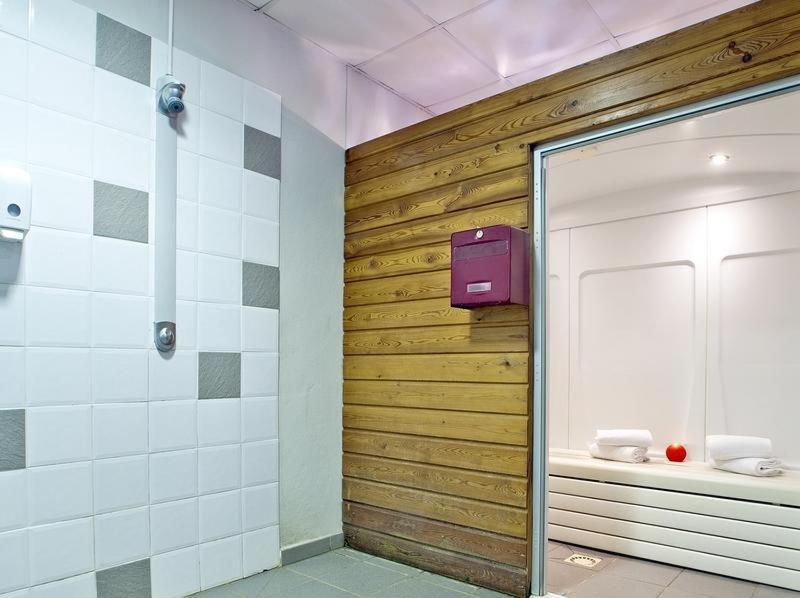 Joli Appartement T2 Dans Residence Avec Piscine, Hammam Et Parking Gratuits Carcassonne Exterior foto